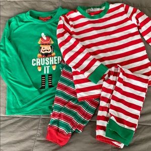 Boys 2 pack 6/7 Christmas pjs pajamas jammies